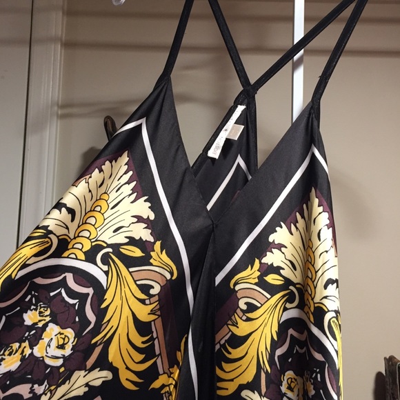 Beautiful Boston Proper Silk scarf dress