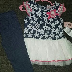 Infant 24 month 2 piece outfit, NWT