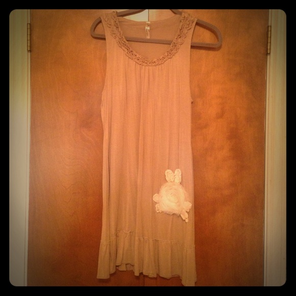 Tan/Khaki Boutique Dress