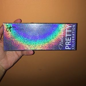 IT Cosmetics Naturally Pretty Celebration Palette