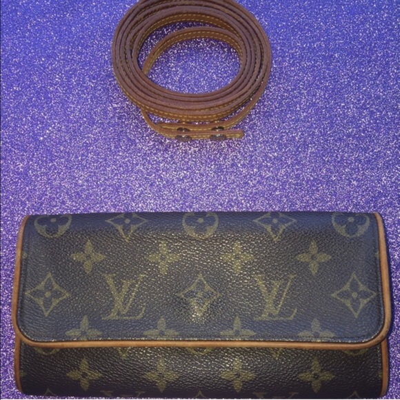 Louis Vuitton Pochette Twin pm size