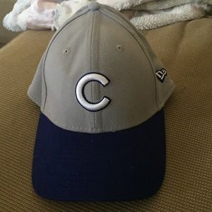 Grey and blue Cubs hat
