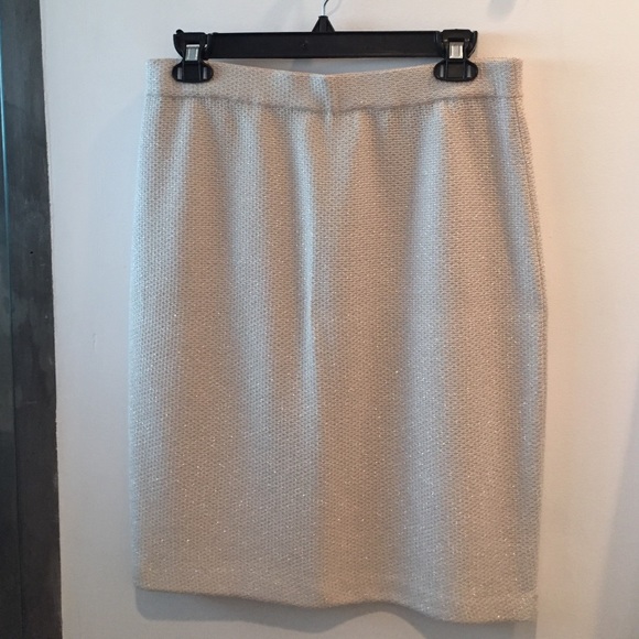 St. John evening knit skirt, silver and cream, sz8