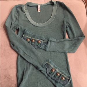 Green long sleeve waffle shirt