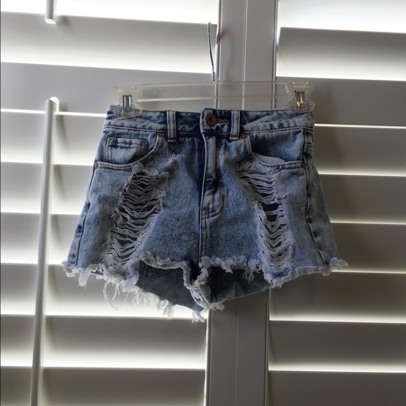 High-Waisted Ripped Mom Shorts