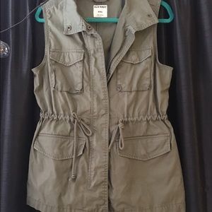 OLIVE GREEN VEST