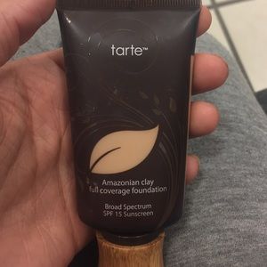 Tarte Medium tan honey