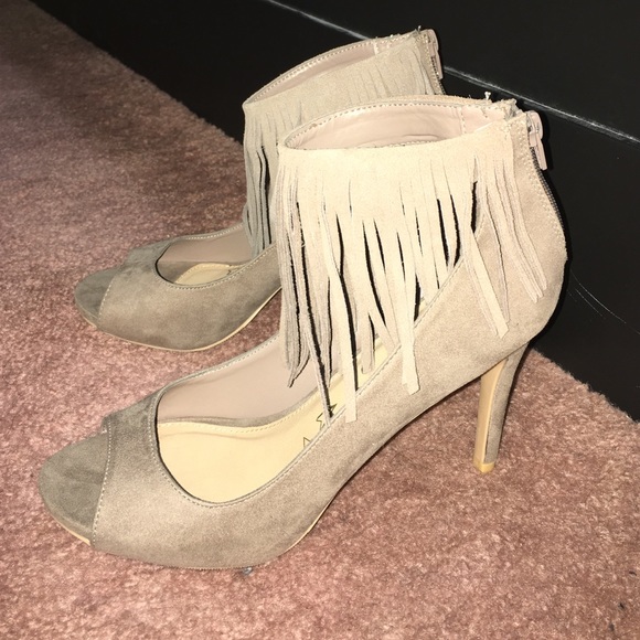 Payless! - Picture 2 of 4