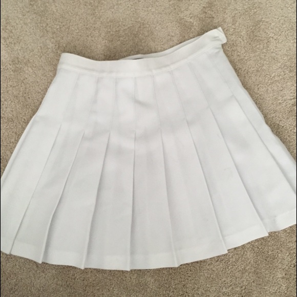 American Apparel tennis skirt size L