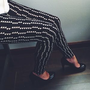 Charlotte Russe Patterned Leggings
