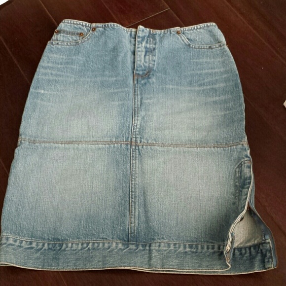 5 for $25 ⚘DKNY Jean Skirt Long