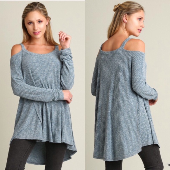 ❣RESTOCK❣ Ribbed Cold Shoulder Tunic Oversized Top - Picture 2 of 4