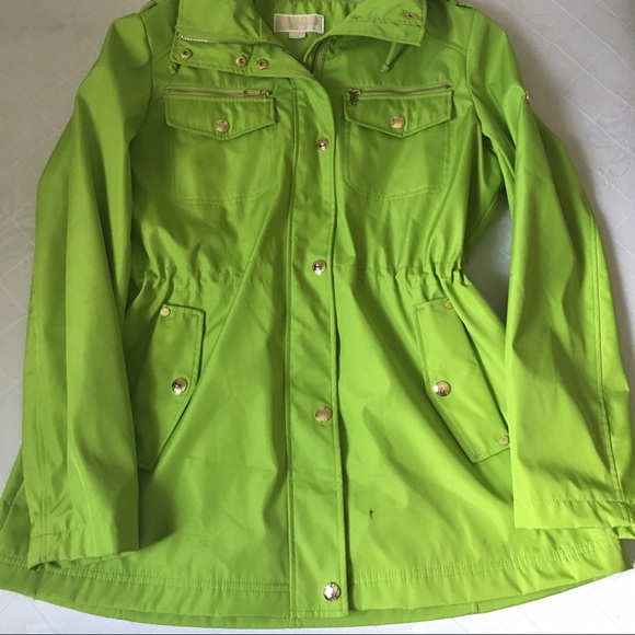 Authentic Michael Kors Trecnch coat - Picture 3 of 3