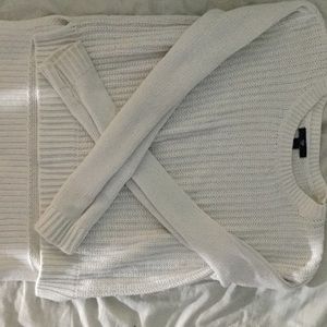White Gap knit sweater