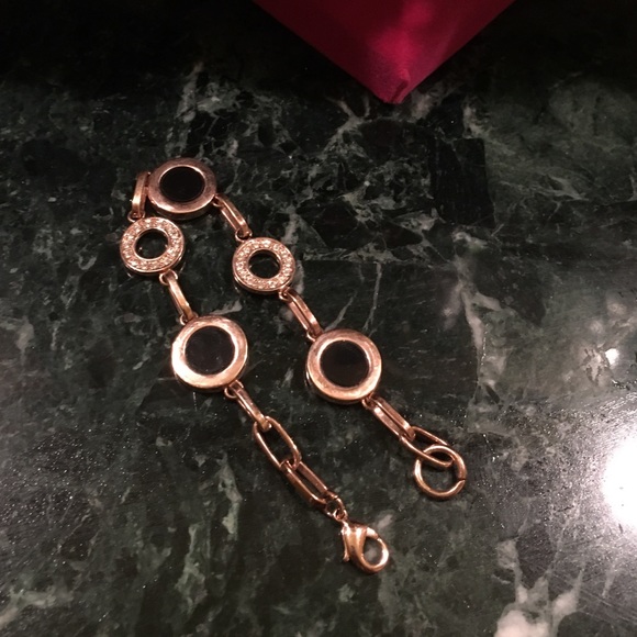 bracelet - Picture 2 of 2