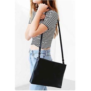 Silence and Noise Black purse