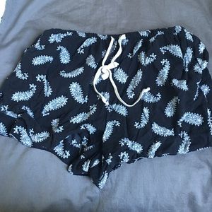 BRANDY MELVILLE SHORTS