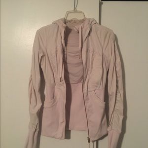 Like new reversible lululemon jacket, size 4