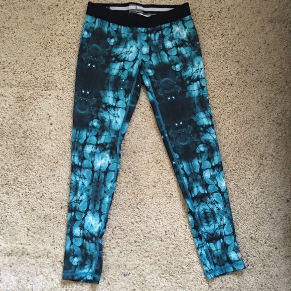 Super cute yoga/running pants