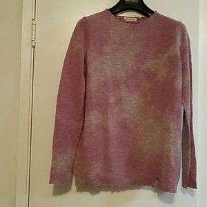 Women's sweater