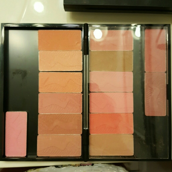 3 Tarte Amazonian Clay Blush Palettes Depotted
