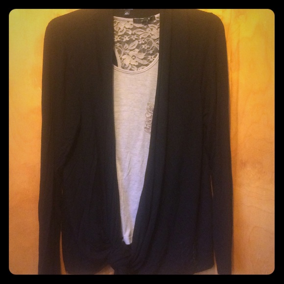 *MOVING SALE* Black, long-sleeved cardigan!