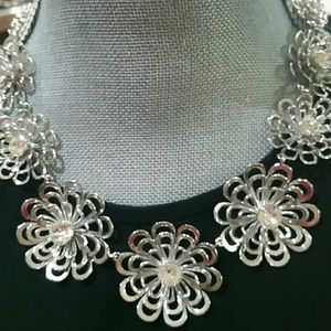 Stunning Kate Spade Necklace