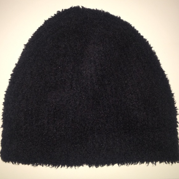 🚫 SOLD 🚫theysken's theory wool beanie black