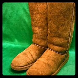 UGGS classic tall boots