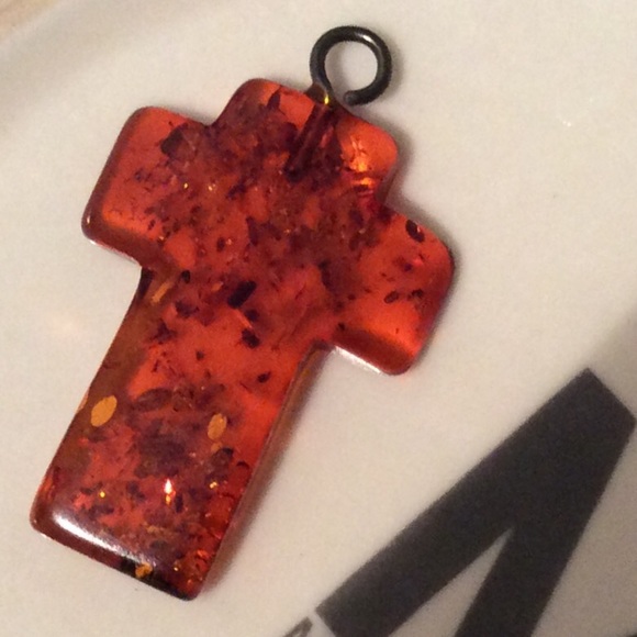 Amber Cross Pendant (25mm) 🦋 3 $15 items for $35 🦋 - Picture 2 of 3