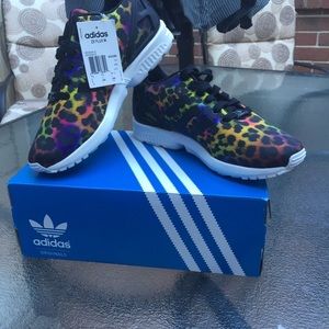 Adidas ZX flux Multicolor print WOMENS size 7.5