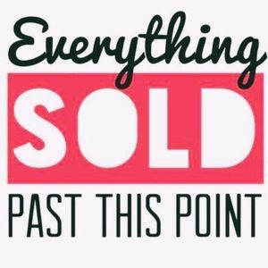 Thank you for browsing my closet ❤️😘