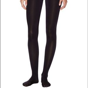 Black Leggings in black, medium.