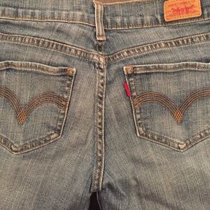 LEVIS Skinny Jeans (Authentic)