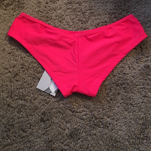 Sheridyn Fisher swimwear bottom - Picture 2 of 4