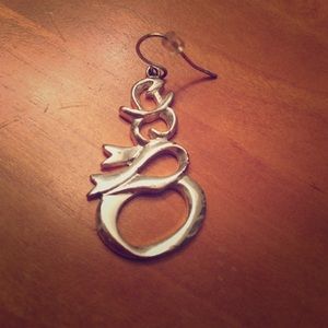 Silver colored Snowman earrings.