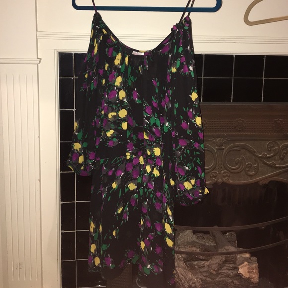 Parker off the shoulder dress sz M