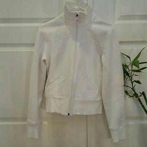 Lululemon Jacket. SIZE 8