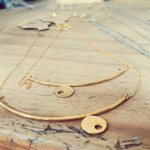 Geometric Pendant Necklace - Picture 4 of 4