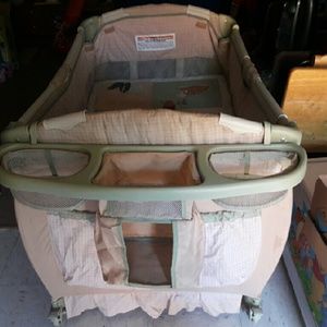 Pack n Play