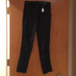Medium NWT leggings denim look