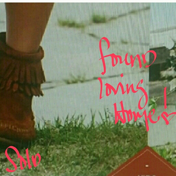 SOLD 9/11Minnetonka brown moccasins fringe New