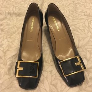 Navy Paten leather pumps
