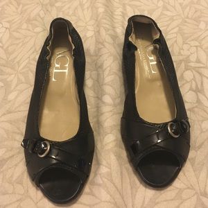 AGL black leather wedge