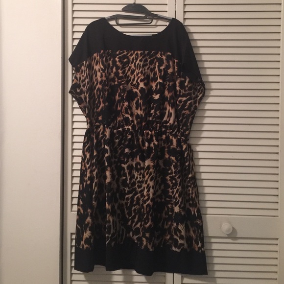 Leopard print dress 2x