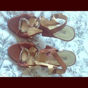 Tan Michael Michael Kors, leather and silver.