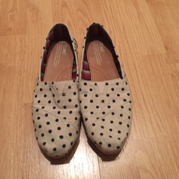 Toms