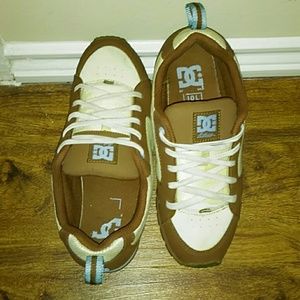 DC Sneakers