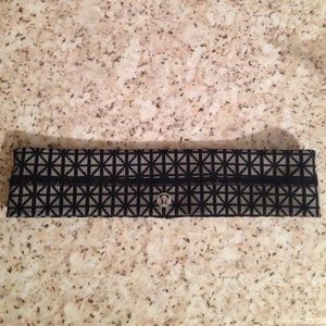 Lulu Lemon Rare Tri Geo Flyaway Tamer Headband