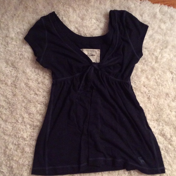 Cute Abercrombie top
